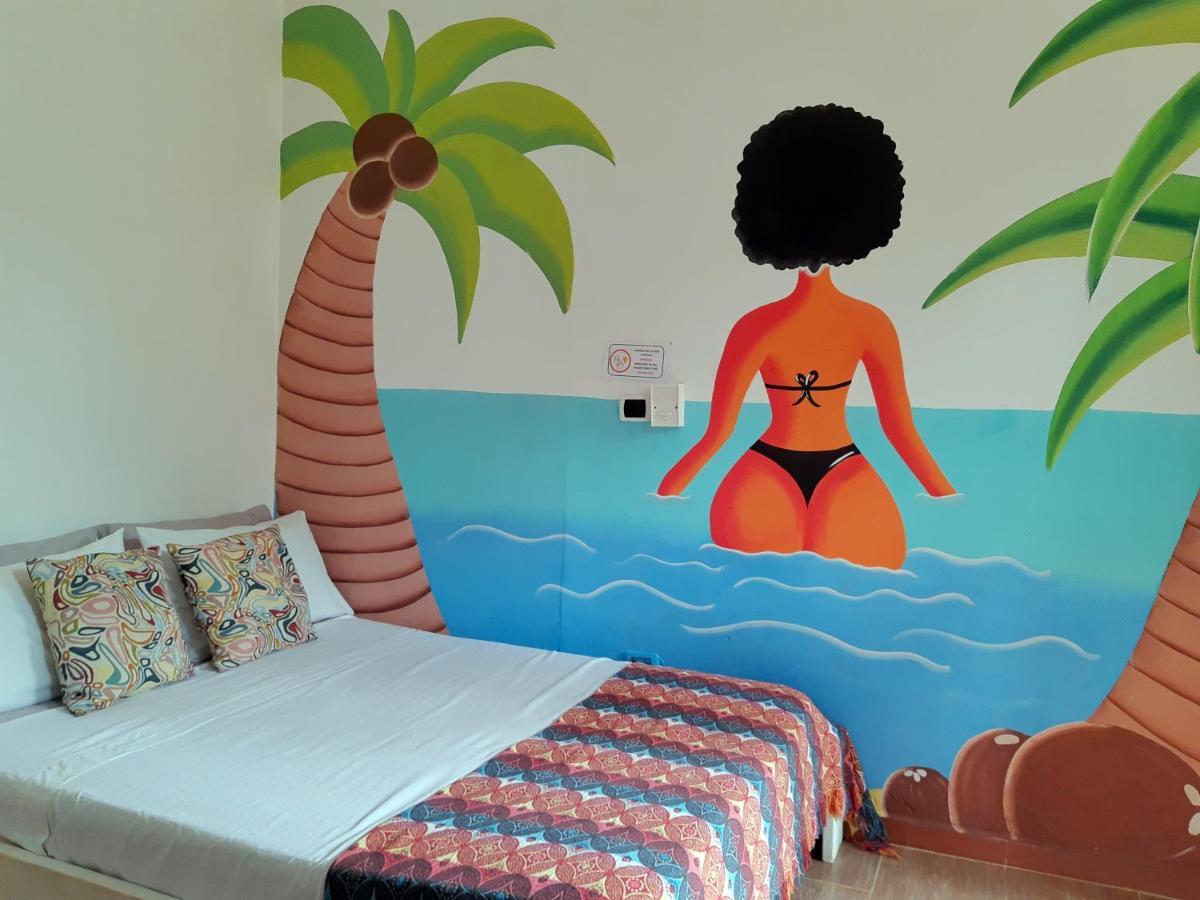 Kawabonga Hotel Palomino Room photo